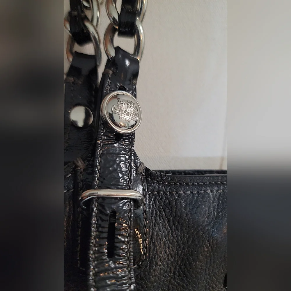 The Coach Madison Tribeca East West‎ Black - Picture 3 of 10